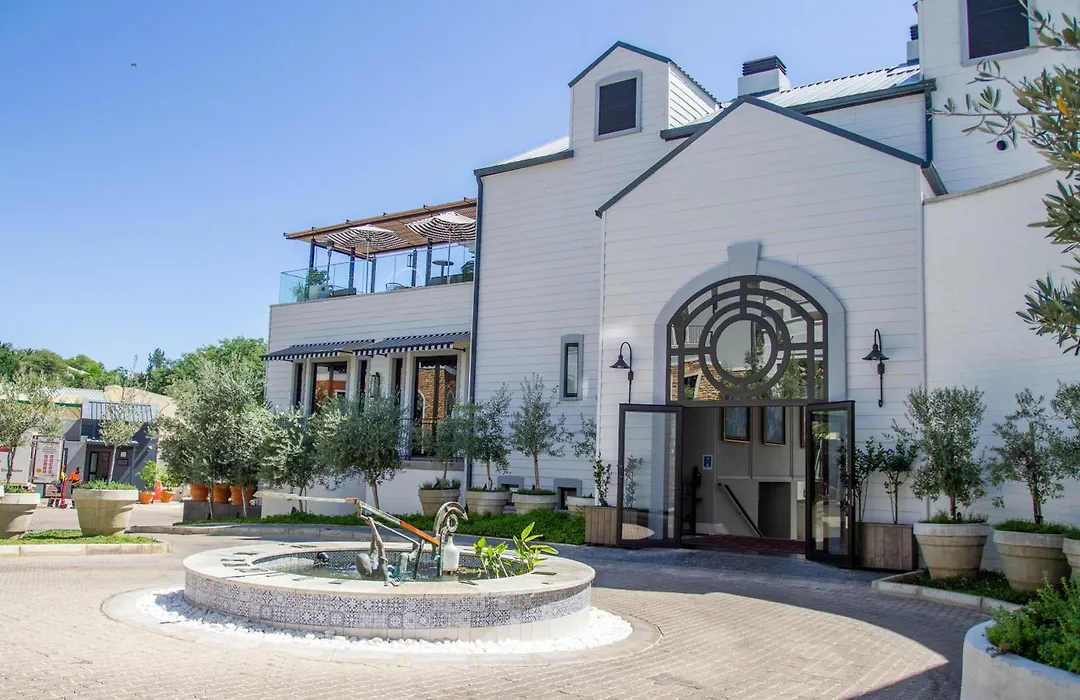 The Weinberg Windhoek-1